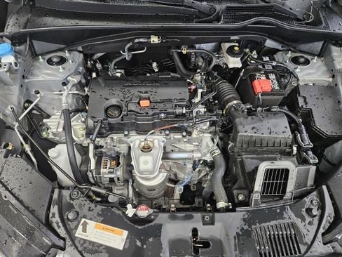 Used 2025 Honda HR-V Sport image 7