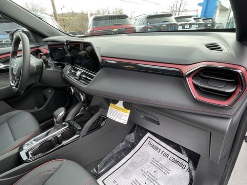 New 2026 Chevrolet TrailBlazer RS w/ Convenience Package image 33