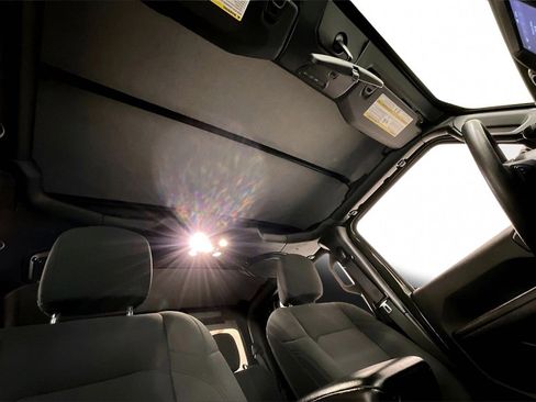 Used 2022 Jeep Gladiator Sport w/ Trailer Tow Package image 28