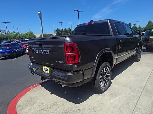 Used 2026 RAM 1500 Limited w/ Body Color Bumper Group AWD/4WD image 4