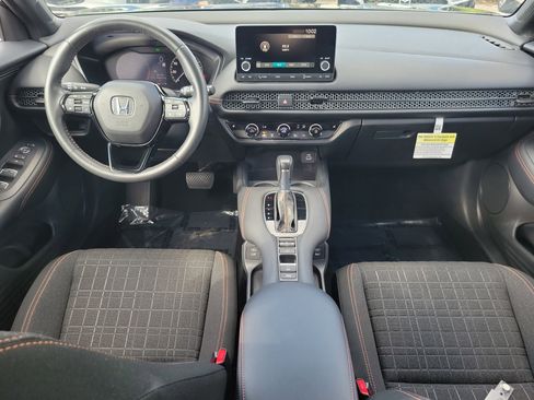 Used 2024 Honda HR-V Sport image 7