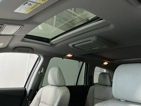 Used 2018 Honda Pilot Elite image 25