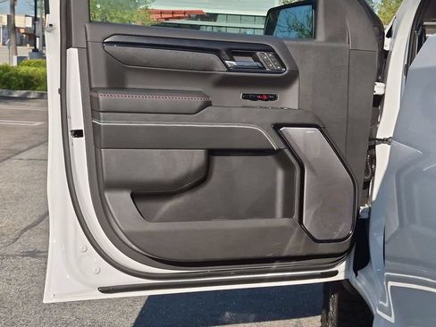 New 2026 GMC Sierra 1500 AT4X AWD/4WD image 11