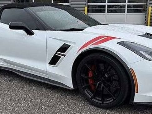 Used 2019 Chevrolet Corvette Grand Sport RWD image 2