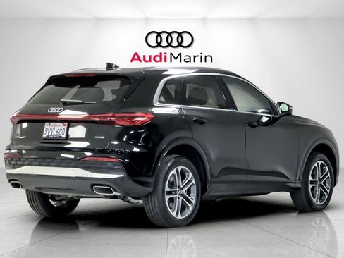 Used 2025 Audi Q5 Premium Plus w/ Premium Plus image 5
