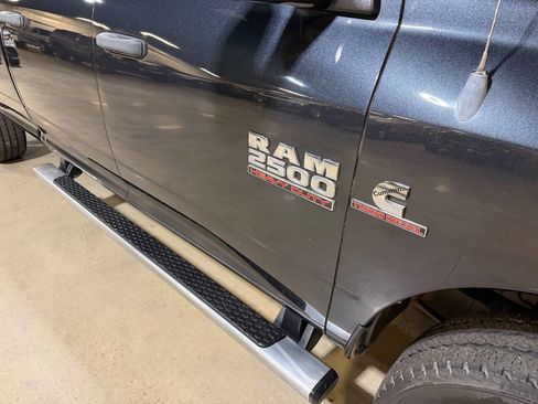 Used 2013 RAM 2500 Tradesman w/ Chrome Appearance Group image 31