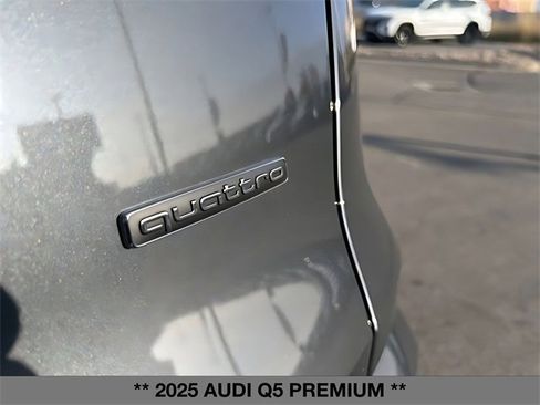 Used 2025 Audi Q5 Premium w/ Convenience Package image 13