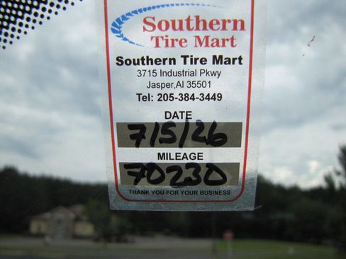 Used 2022 Jeep Wrangler Unlimited Rubicon 4xe w/ Cold Weather Group AWD/4WD image 40