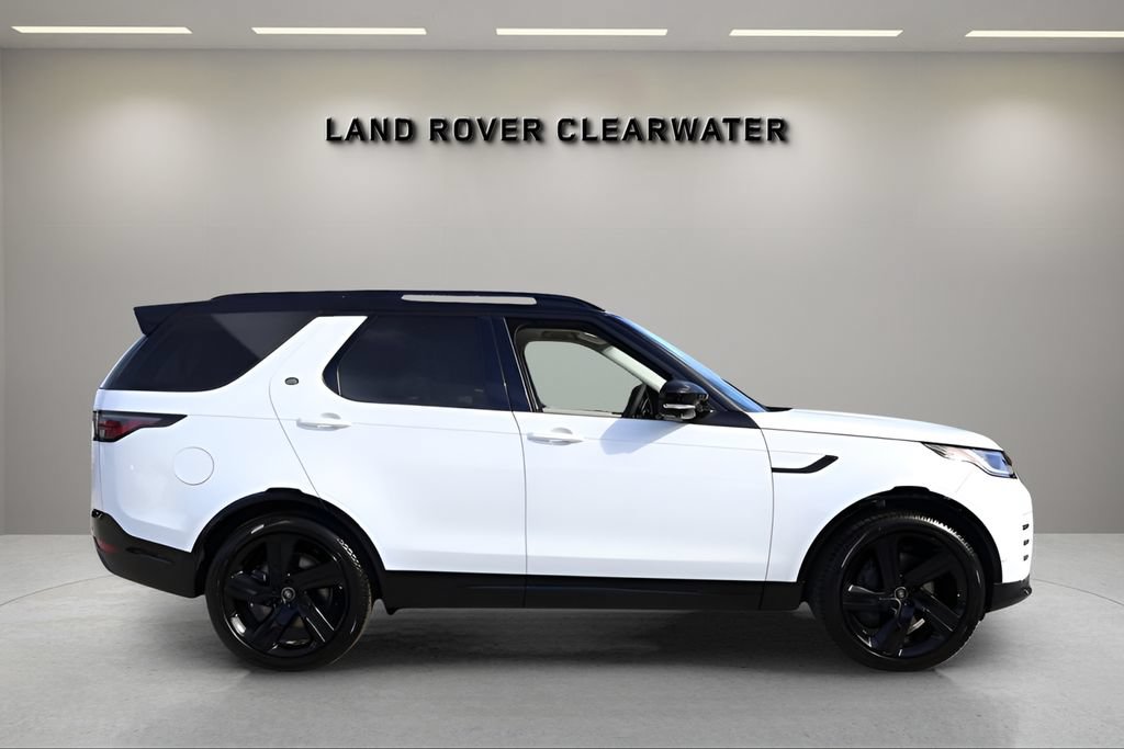 Used 2026 Land Rover Discovery Limited Edition AWD/4WD image 6
