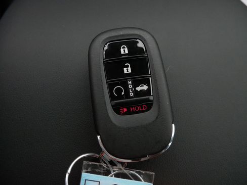 Certified 2025 Honda Accord EX-L image 31