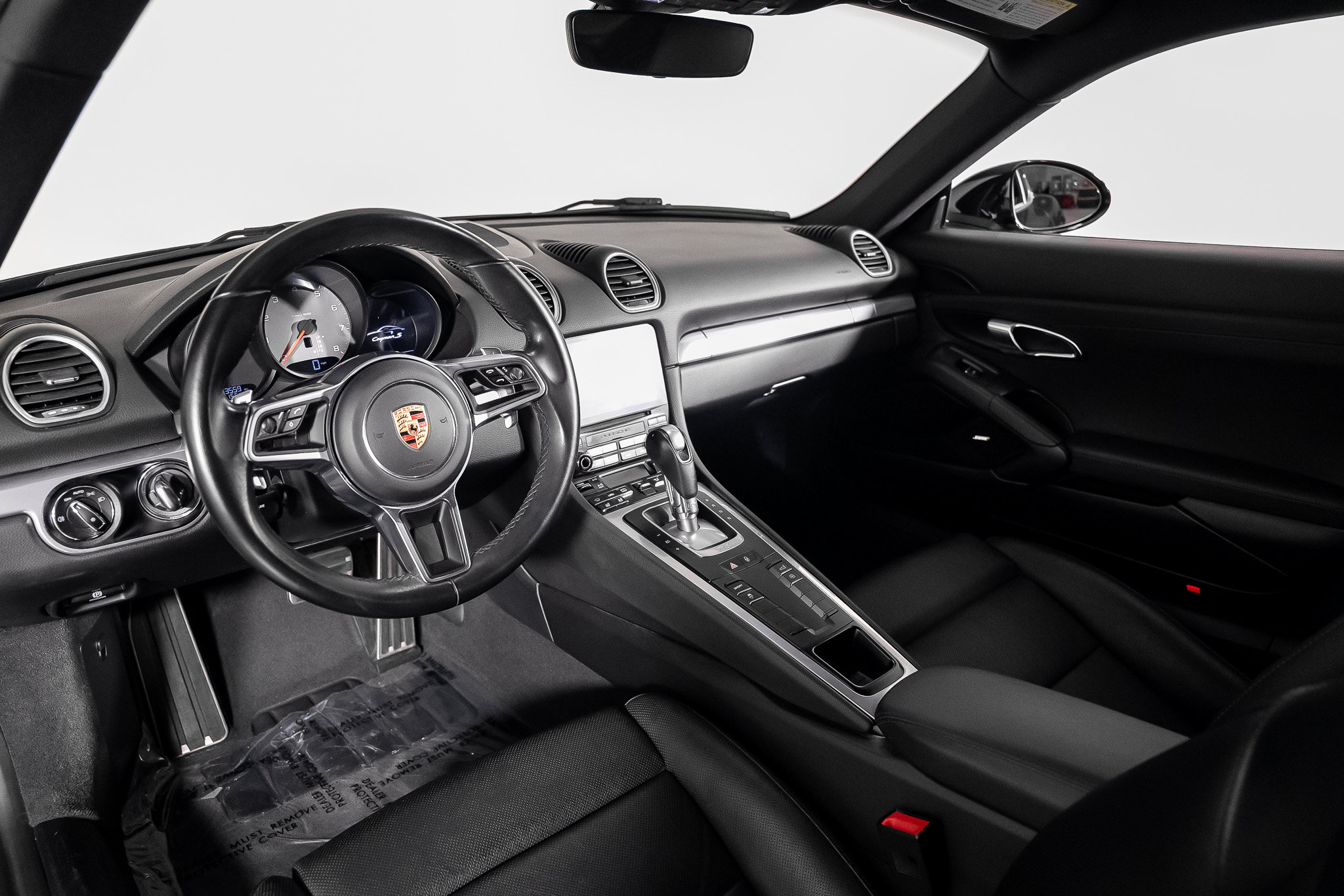 Used 2018 Porsche 718 Cayman S RWD image 2