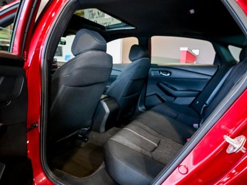 Used 2023 Honda Accord Sport image 18