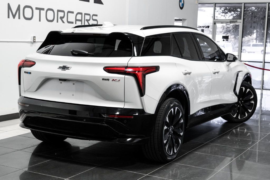 Used 2024 Chevrolet Blazer EV RS AWD/4WD image 8