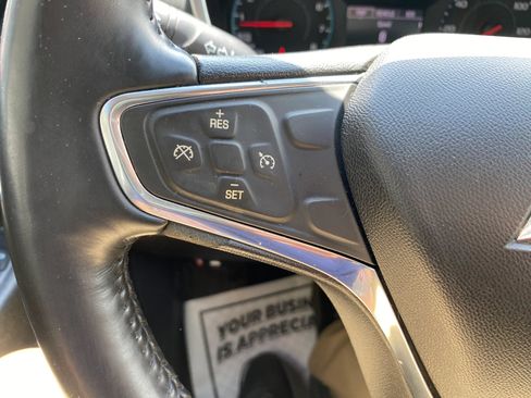 Used 2018 Chevrolet Equinox LT AWD/4WD image 15