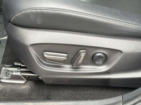 Certified 2024 Toyota Crown Limited image 18