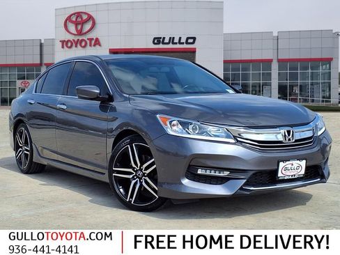 Used 2017 Honda Accord Sport Special Edition image 1