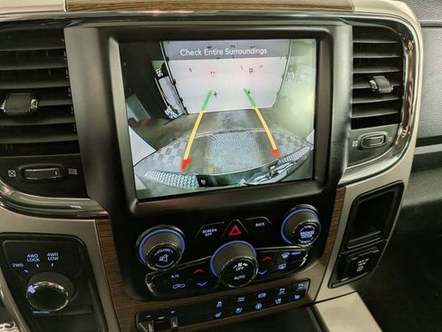 Used 2016 RAM 3500 Laramie w/ Cold Weather Group image 27