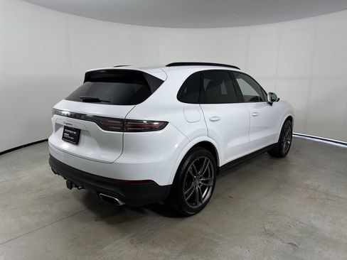 Certified 2023 Porsche Cayenne Platinum Edition AWD/4WD image 7