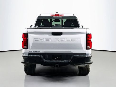 New 2026 Chevrolet Colorado Z71 w/ Midnight Edition AWD/4WD image 6