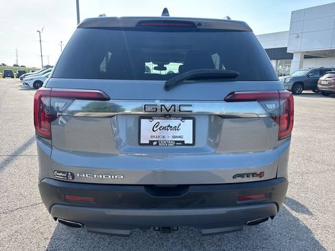 Used 2021 GMC Acadia AT4 w/ Technology Package AWD/4WD image 5