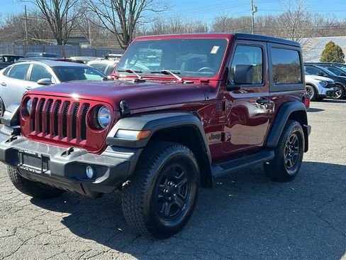 Used 2021 Jeep Wrangler Sport image 4