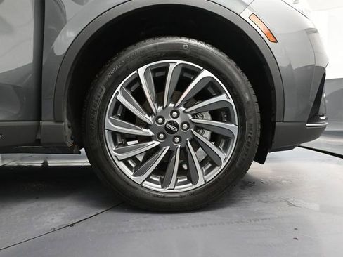 Used 2023 Lincoln Corsair Reserve w/ Equipment Group 201A image 17