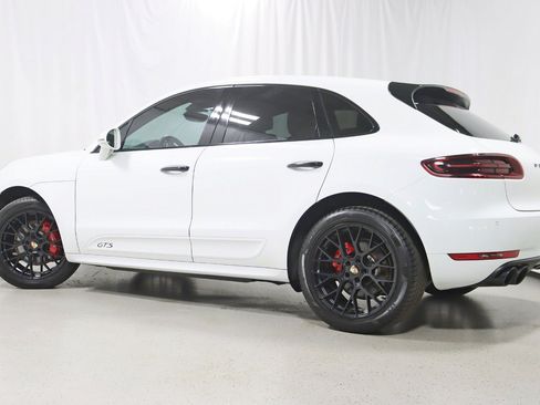 Used 2017 Porsche Macan GTS w/ Premium Package Plus AWD/4WD image 9