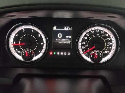Used 2019 RAM 1500 Classic SLT AWD/4WD image 23
