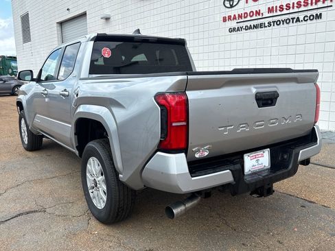 New 2026 Toyota Tacoma SR5 AWD/4WD image 5