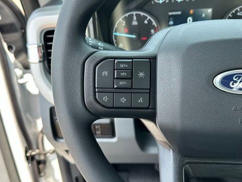 New 2026 Ford F550 4x4 Regular Cab Super Duty image 9