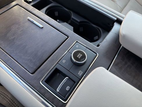 Certified 2024 Lincoln Navigator Reserve image 29