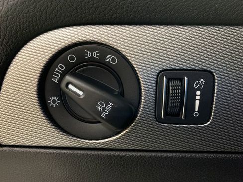 Used 2019 Dodge Durango GT image 15