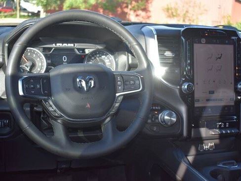 Used 2026 RAM 1500 Laramie AWD/4WD image 27