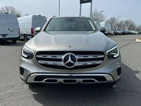 Used 2022 Mercedes-Benz GLC 300 4MATIC image 2