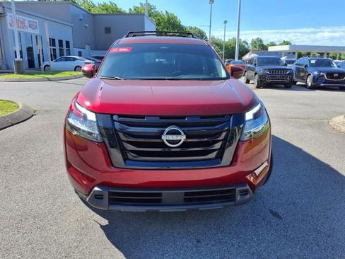 Used 2022 Nissan Pathfinder SV w/ SV Premium Package image 23