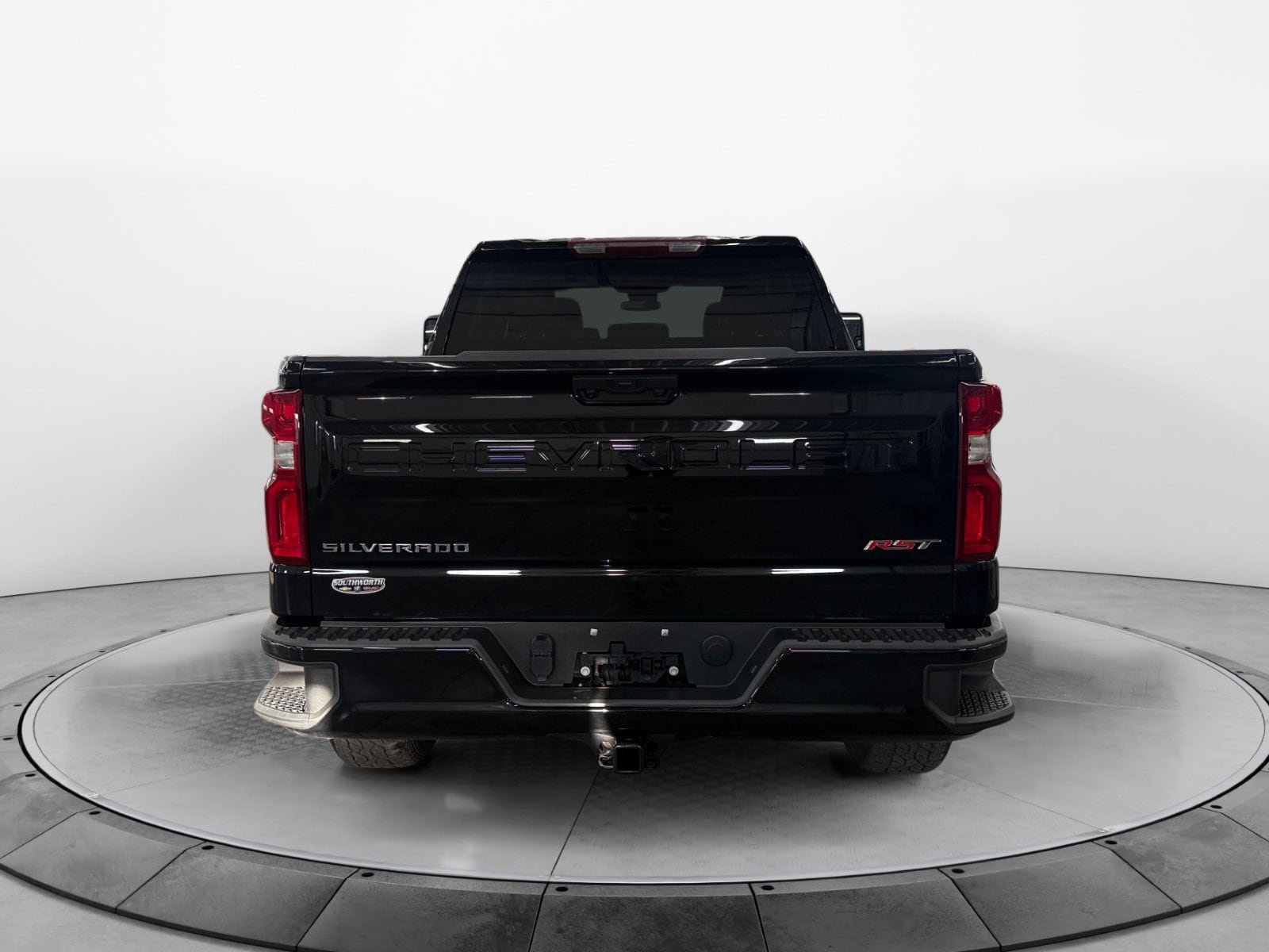 Used 2023 Chevrolet Silverado 1500 RST AWD/4WD image 6