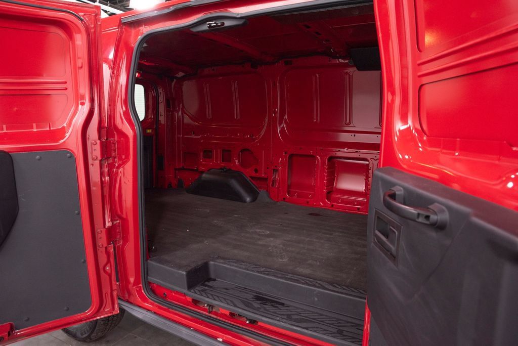 Used 2015 Ford Transit 150 130 Low Roof RWD image 16