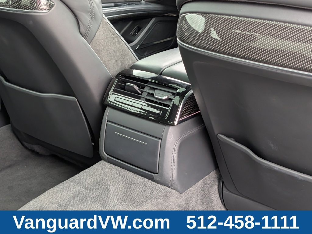 Used 2021 Audi S8 L w/ S8 Executive Package AWD/4WD image 32
