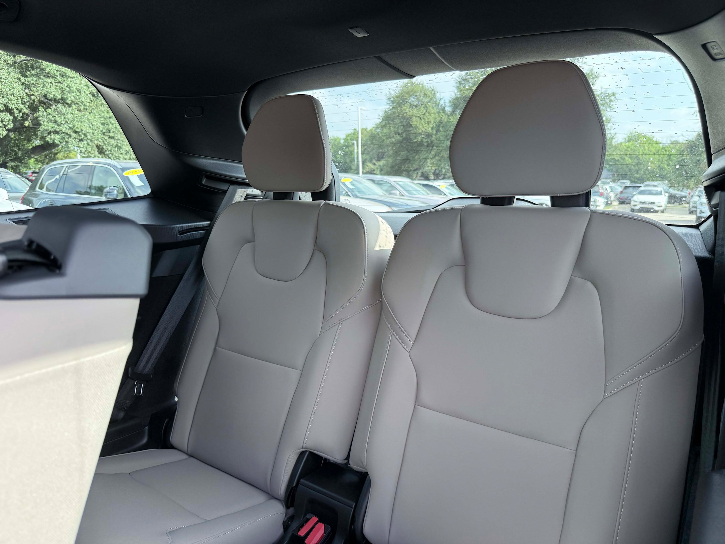New 2026 Volvo XC90 T8 Plus AWD/4WD image 17