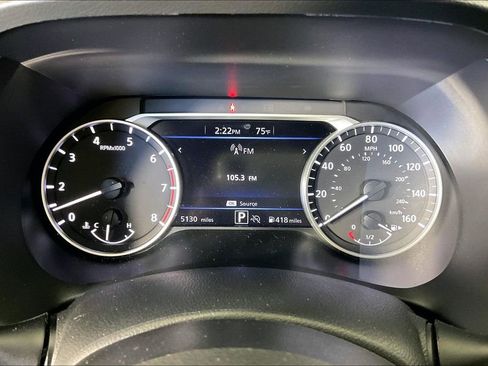 Used 2025 Nissan Sentra SV image 29