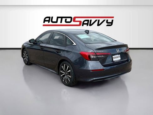 Used 2022 Honda Civic EX image 5