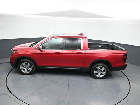 Certified 2025 Honda Ridgeline RTL image 40