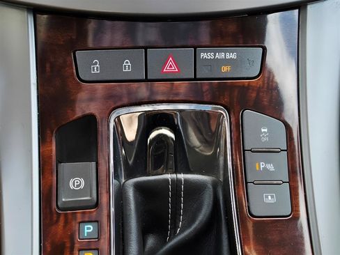 Used 2013 Buick LaCrosse Touring FWD image 40