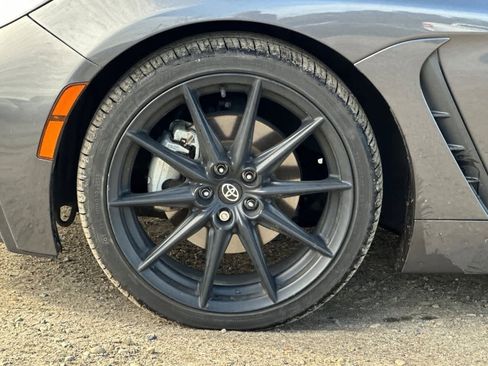 Used 2022 Toyota GR86 Premium image 26