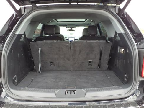 Certified 2024 Ford Explorer XLT w/ Equipment Group 202A AWD/4WD image 10