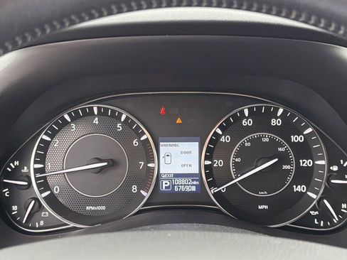 Used 2020 Nissan Armada SL w/ Premium Package image 28