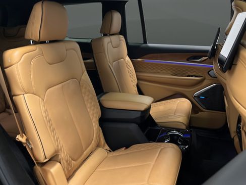 Certified 2024 Jeep Grand Cherokee L Summit AWD/4WD image 25