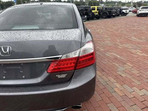 Used 2015 Honda Accord EX-L image 11