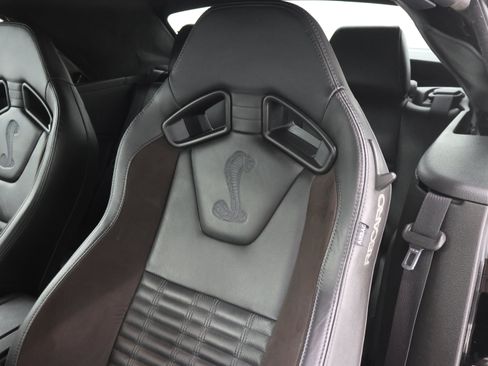 Used 2014 Ford Mustang Shelby GT500 RWD image 37