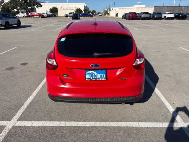 Used 2014 Ford Focus SE FWD image 4